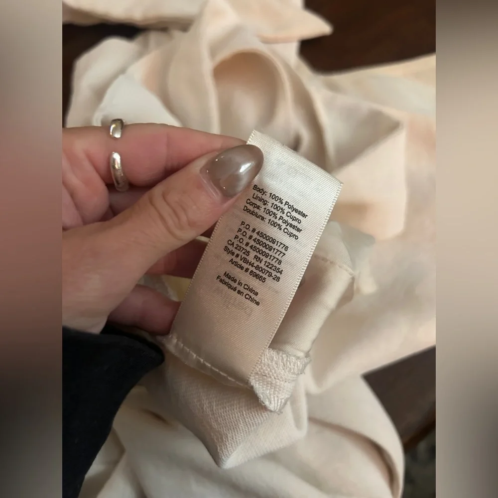 Aritzia Wilfred Écoulement Romper Size 0 • light birch - Picture 11 of 11